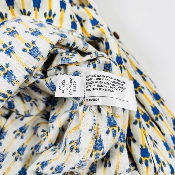 Duluth Trading Co Women's Hemp Organic Cotton Blouse All Over Paw Print Size XL - Picture 10 of 11